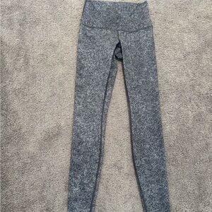Lululemon High-Waisted Leggings | Size 6